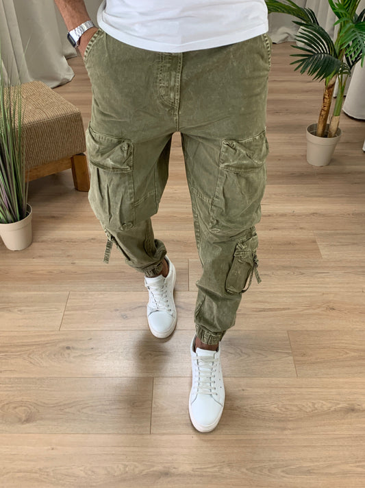 Jeans Stone Slavato con tasconi col. Khaki