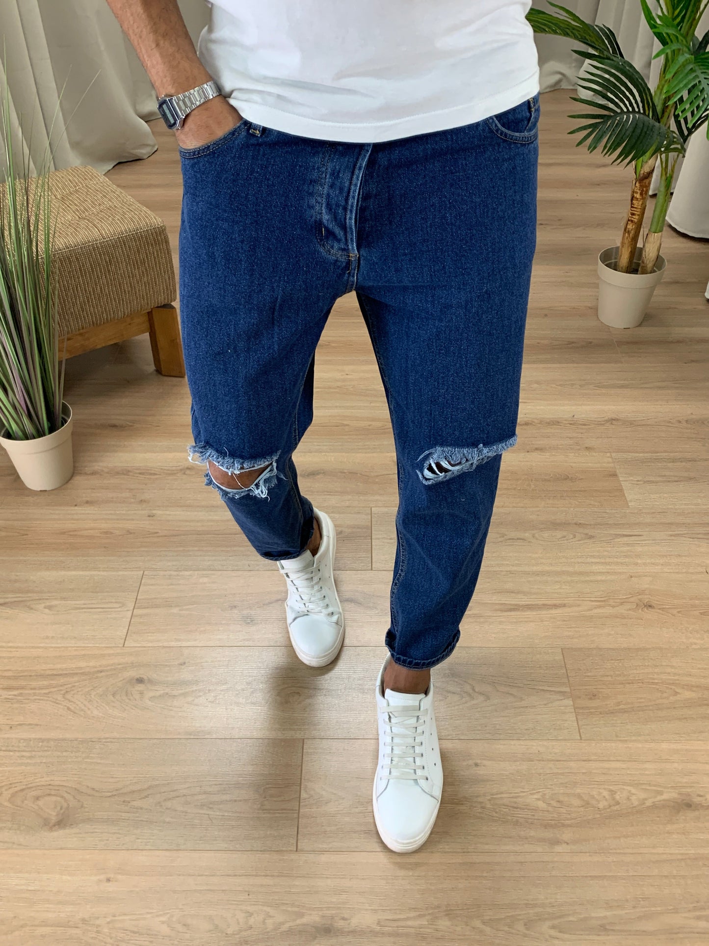 Jeans Henry con Tagli al Ginocchio col. Denim