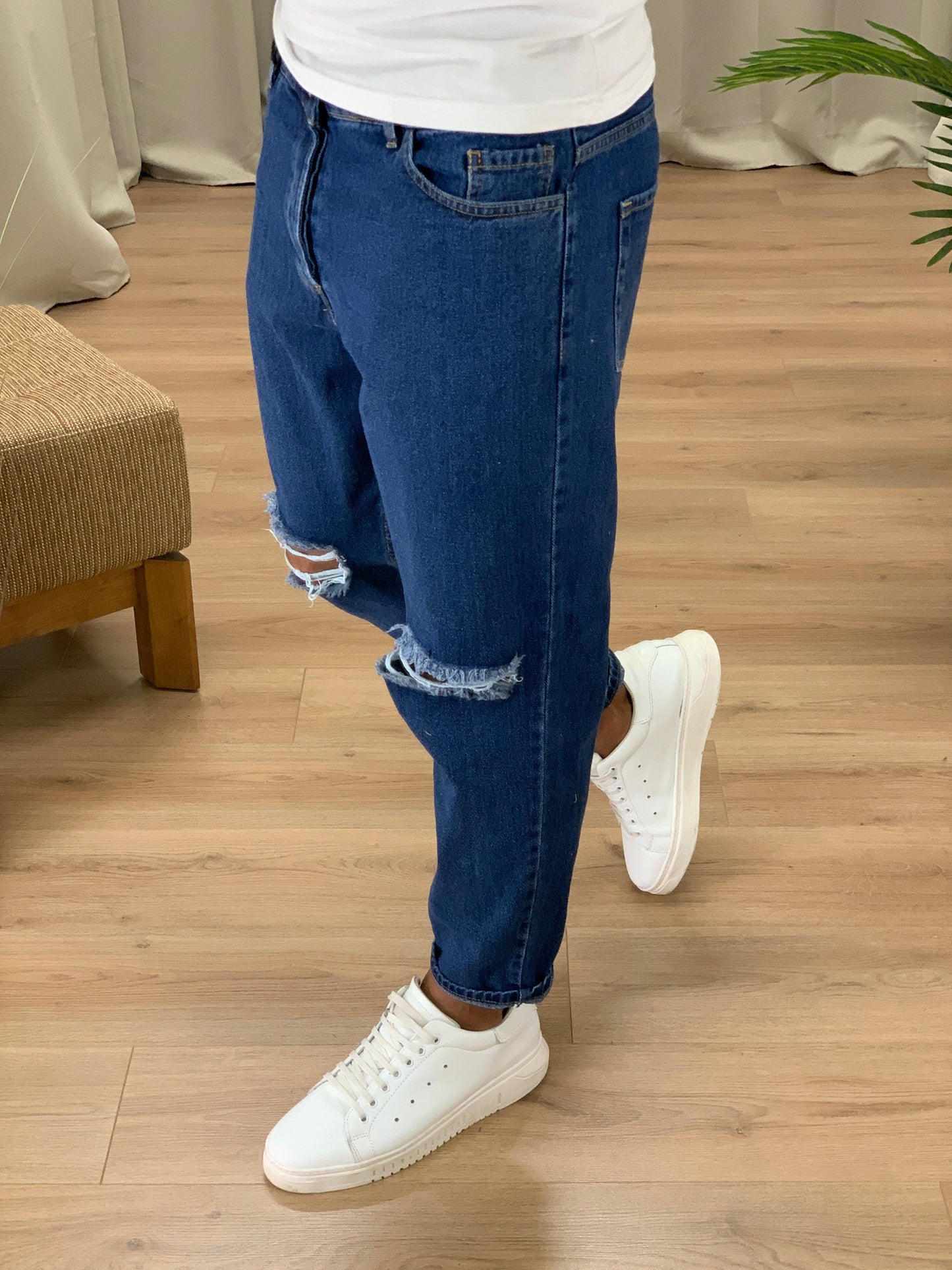 Jeans Henry con Tagli al Ginocchio col. Denim