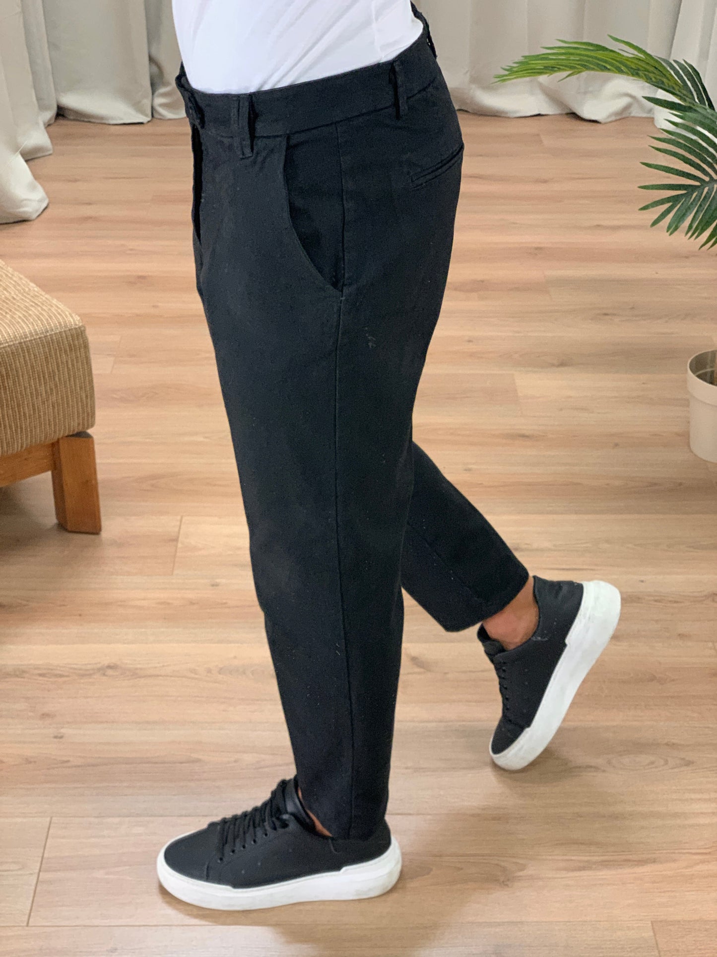 Pantalone/Jeans Innocent con Tasca America e Risvolto col. Nero