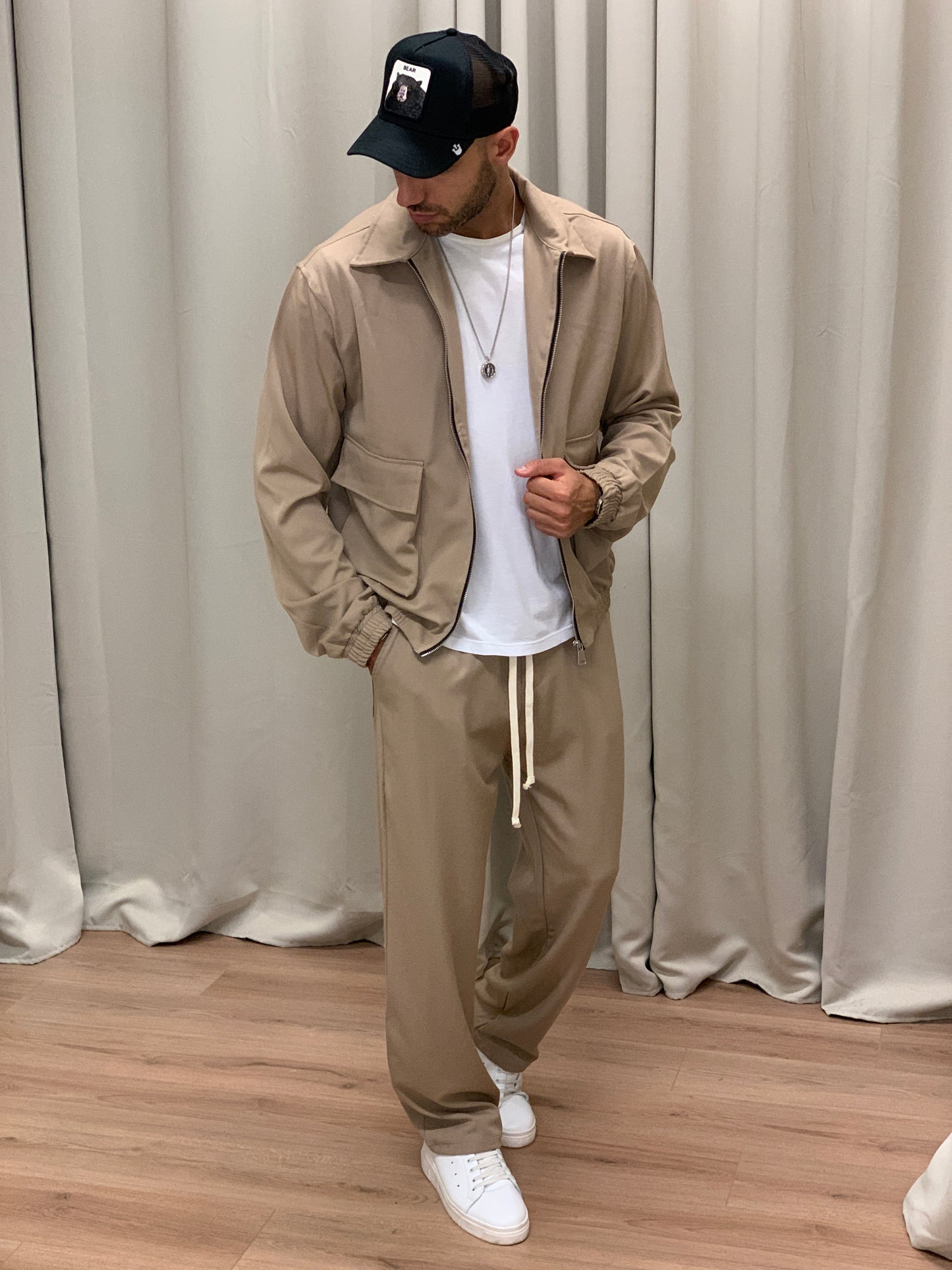 Completo Over 143 Camicia con Zip + Pantalone col. Beige