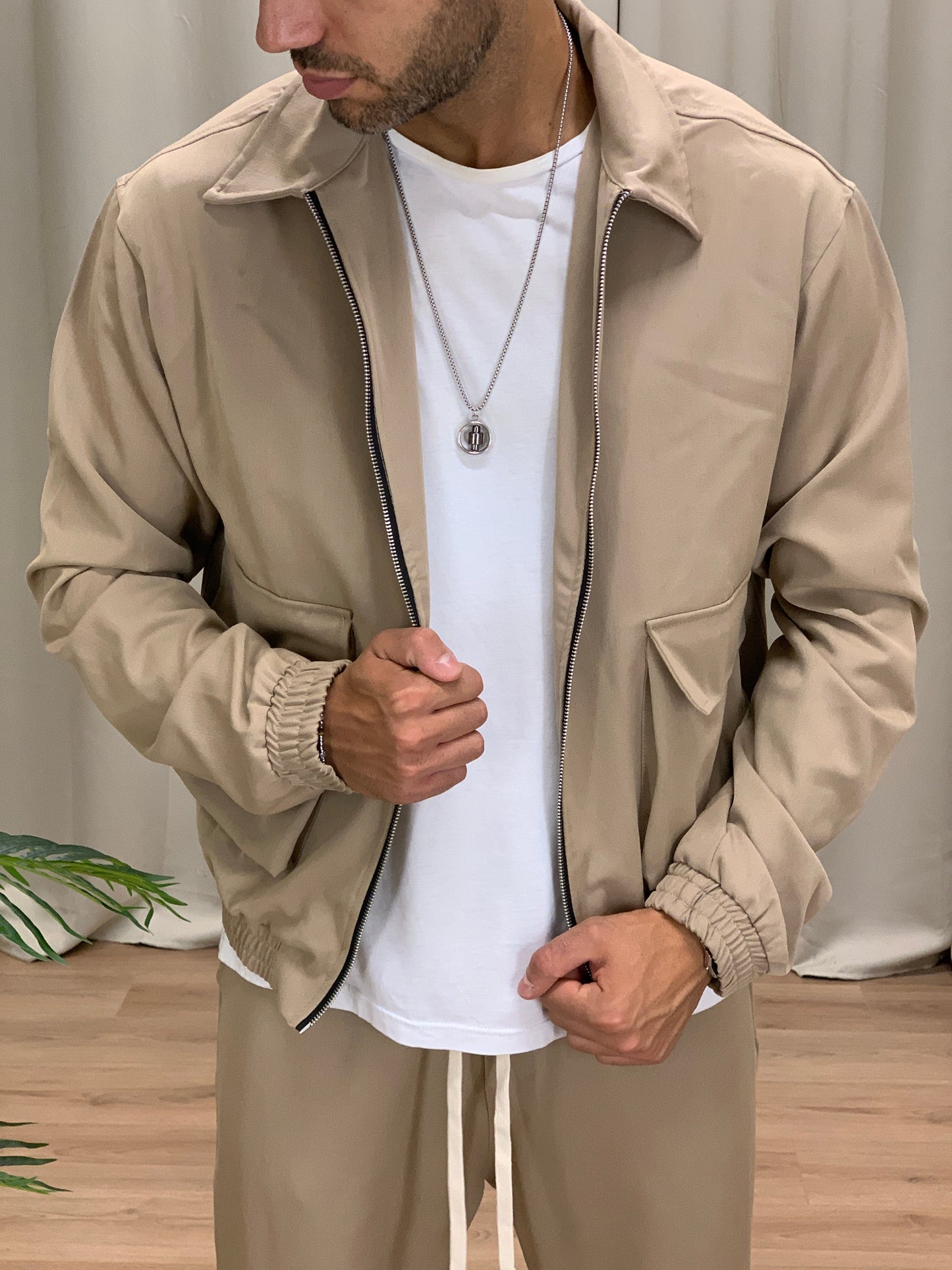 Completo Over 143 Camicia con Zip + Pantalone col. Beige