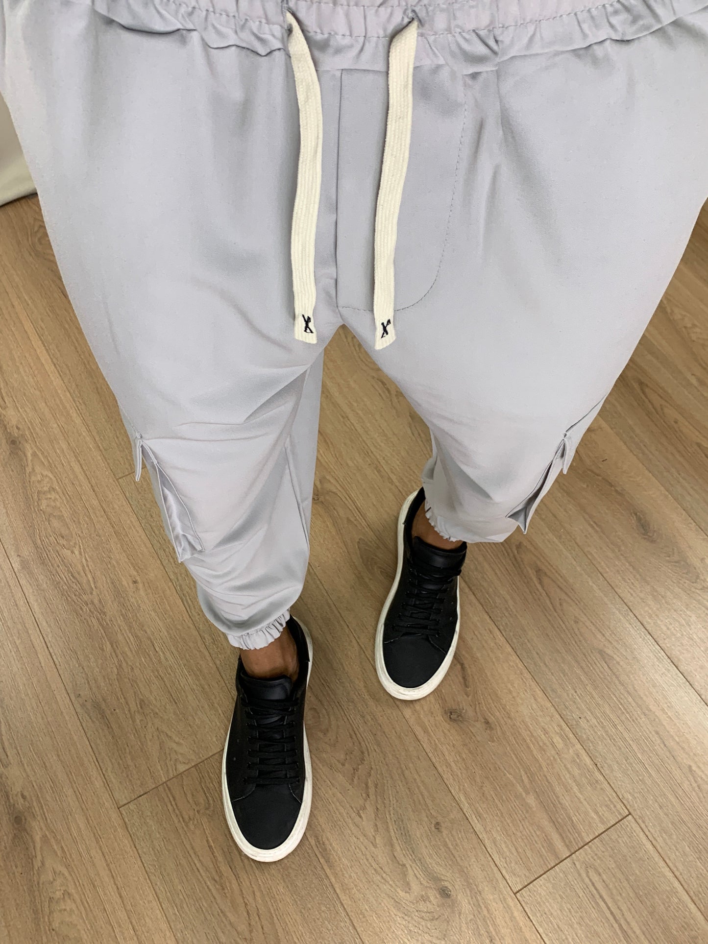 Pantalone Cargo Rug con elastico col. Grigio