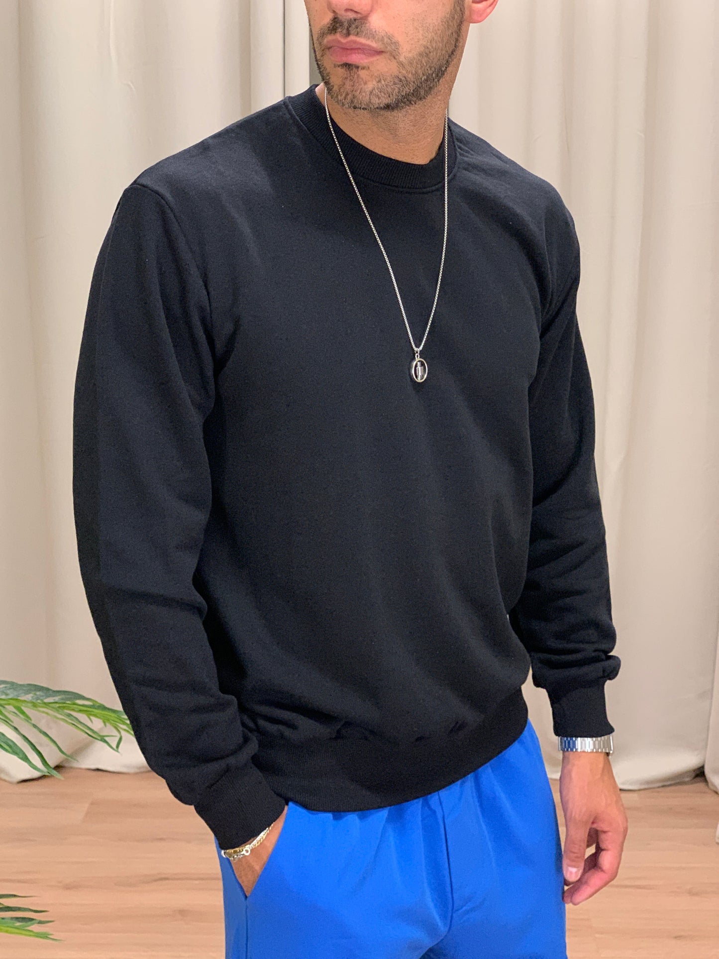 Felpa Axel girocollo interno garzato col. Nero