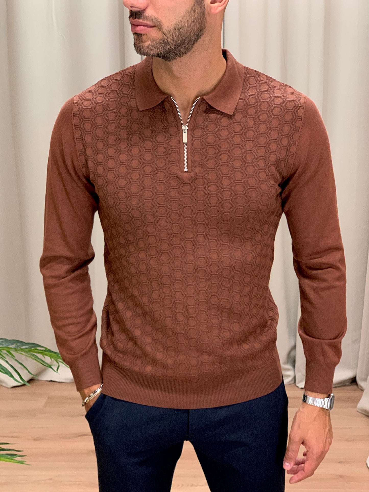 Maglia scollo Polo con Zip trama alveare col. Moro