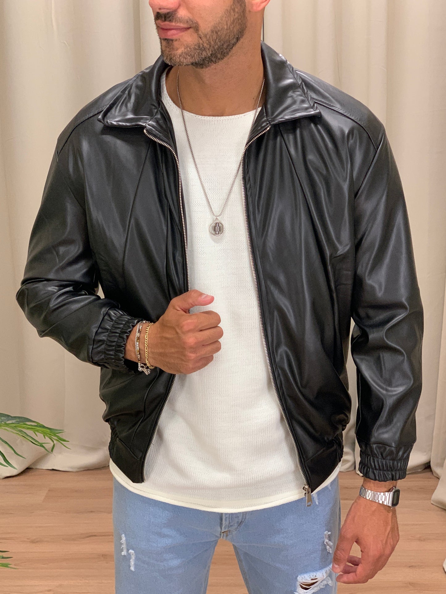 Giubbotto Basket effetto Pelle col. Nero