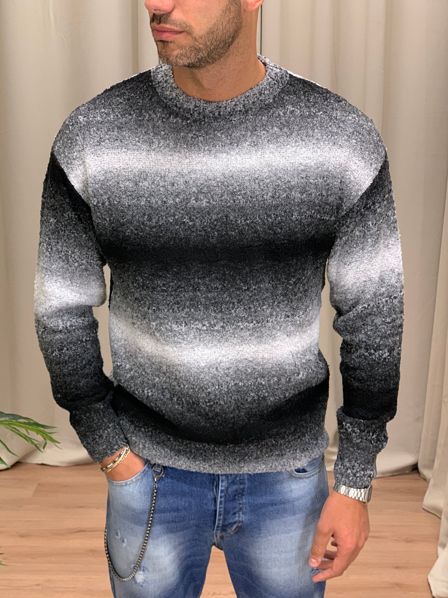 Maglia Murphy sfumata girocollo col. Nero