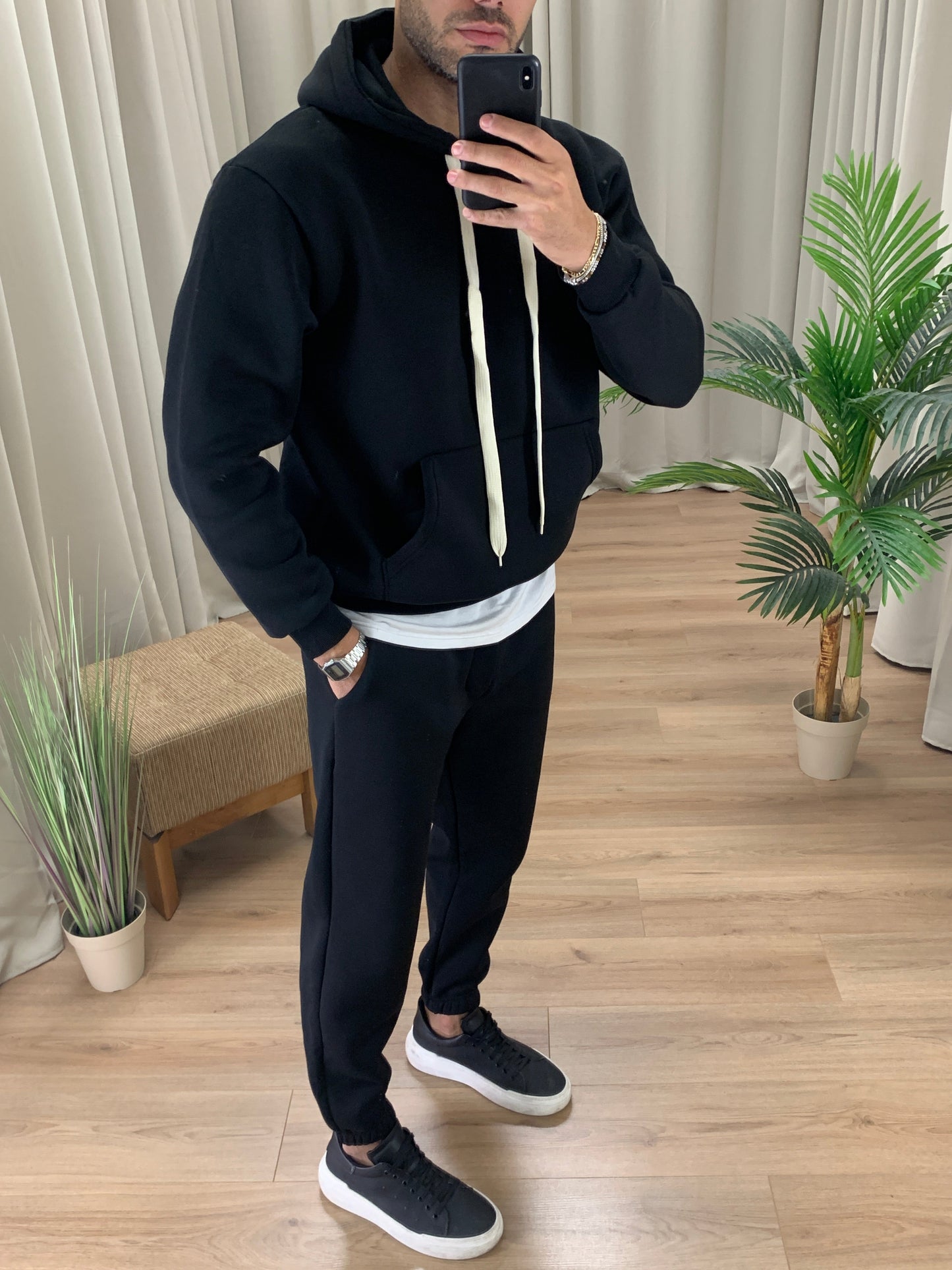 Completo Laurent Basic con cappuccio col. Nero