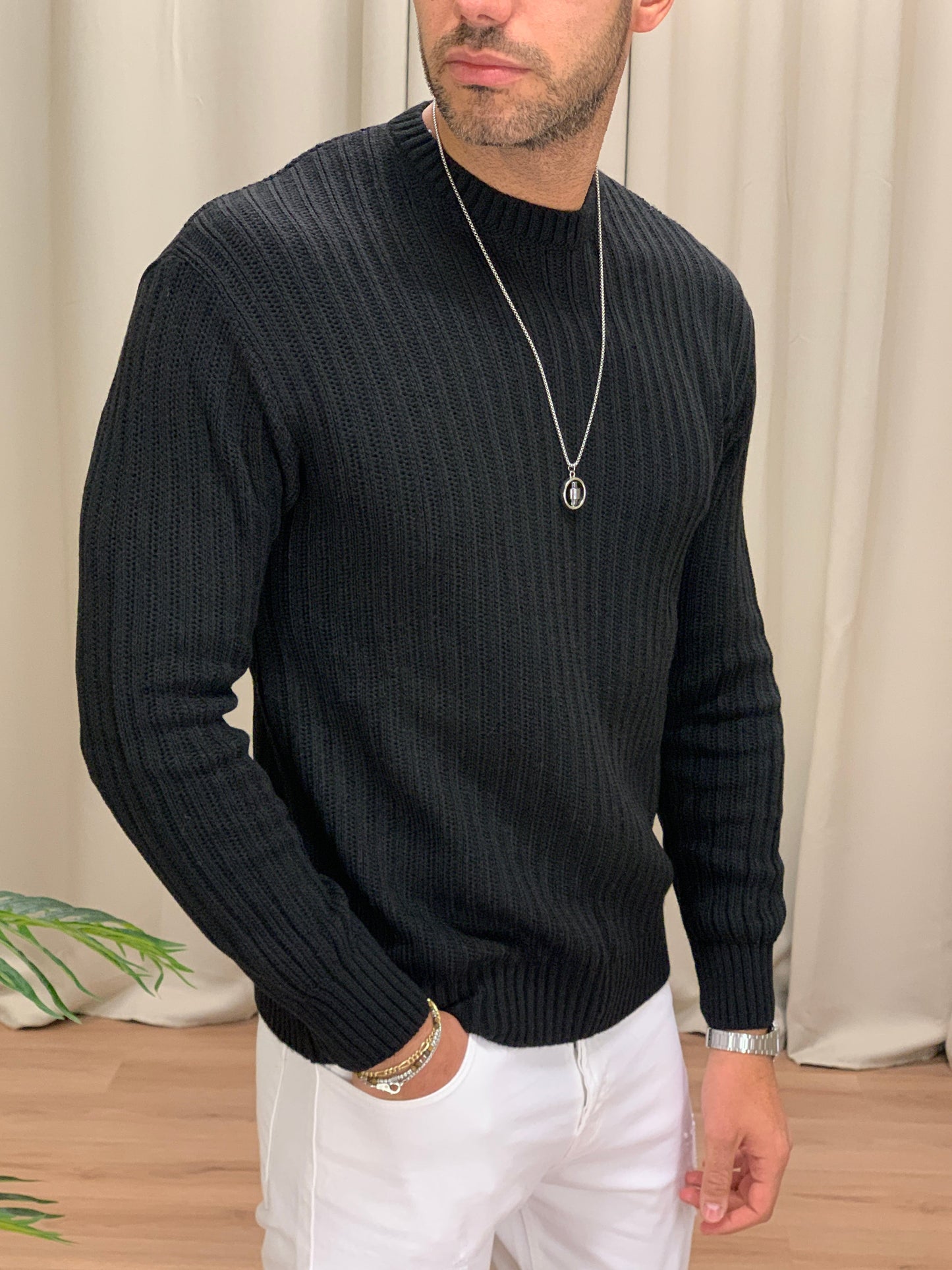 Maglioncino Stronger girocollo basic con Trama col. Nero