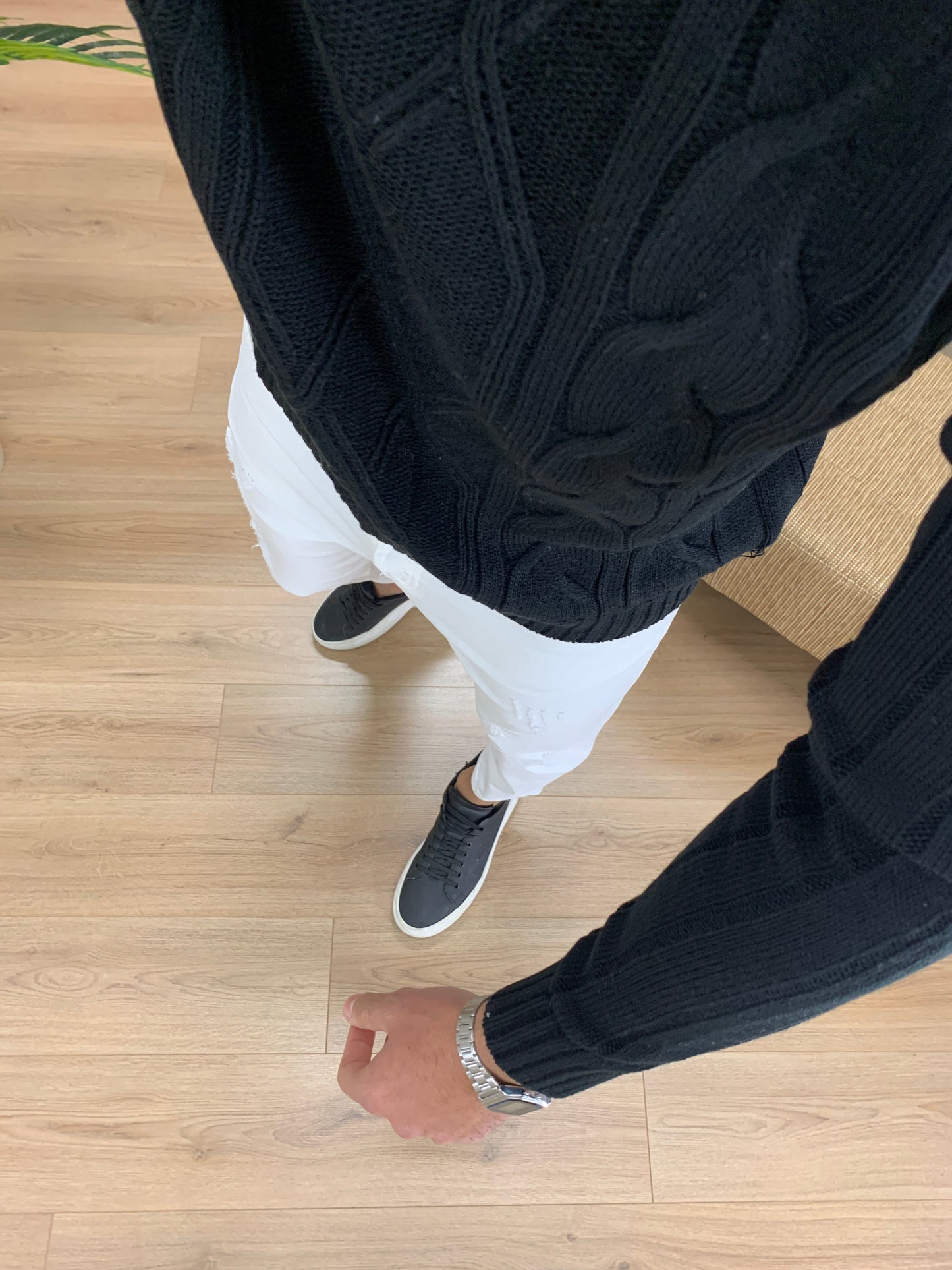 Maglioncino Absolu collo lupetto con bottoni col. Nero