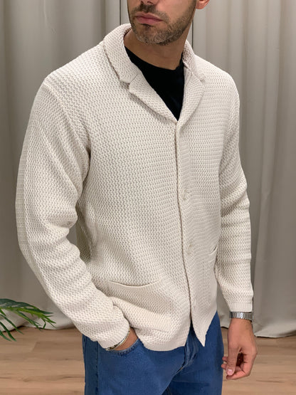 Giacca in maglia con taschini col. Avorio