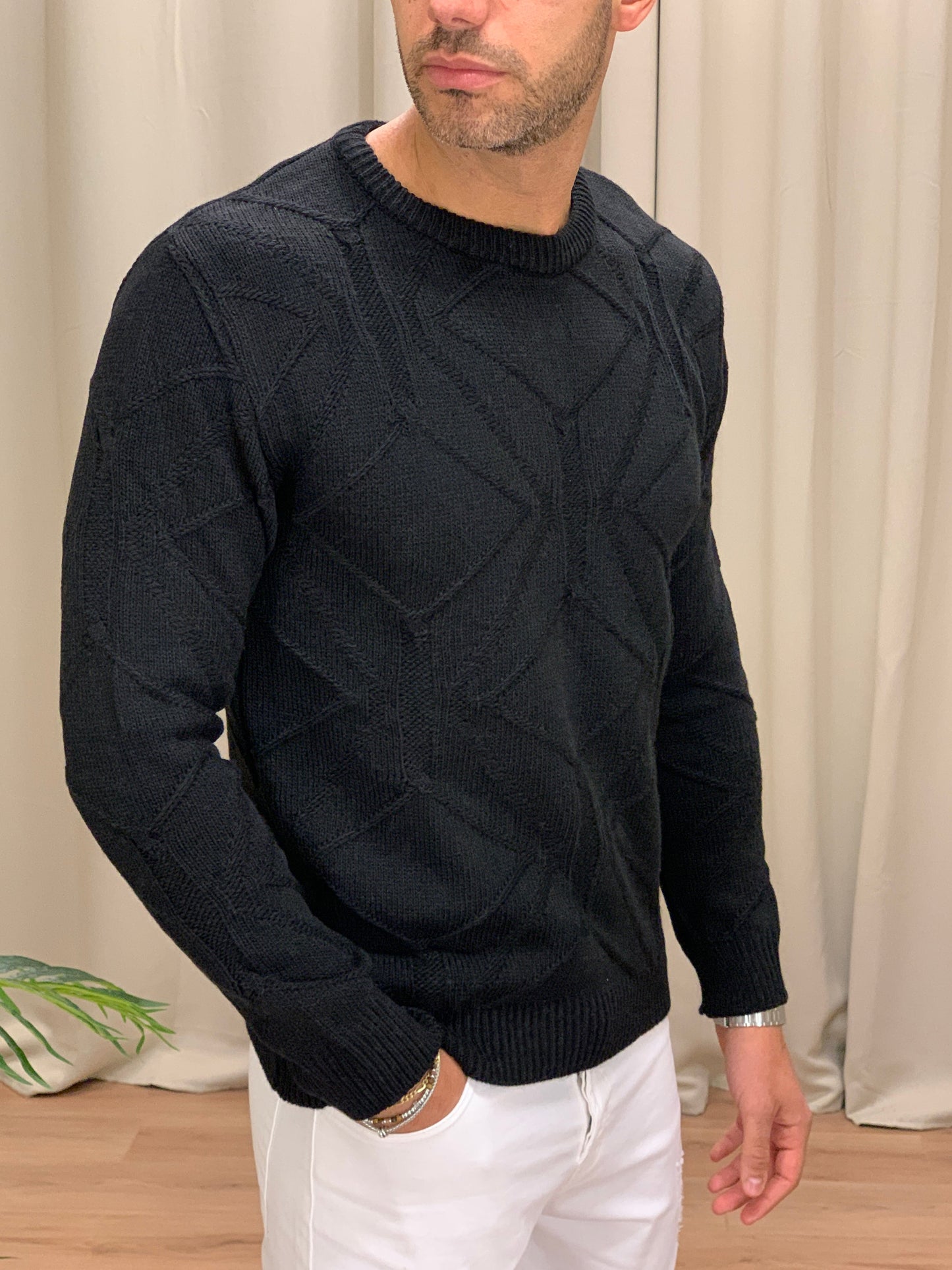 Maglioncino Lionel con Trama a Rombi col. Nero