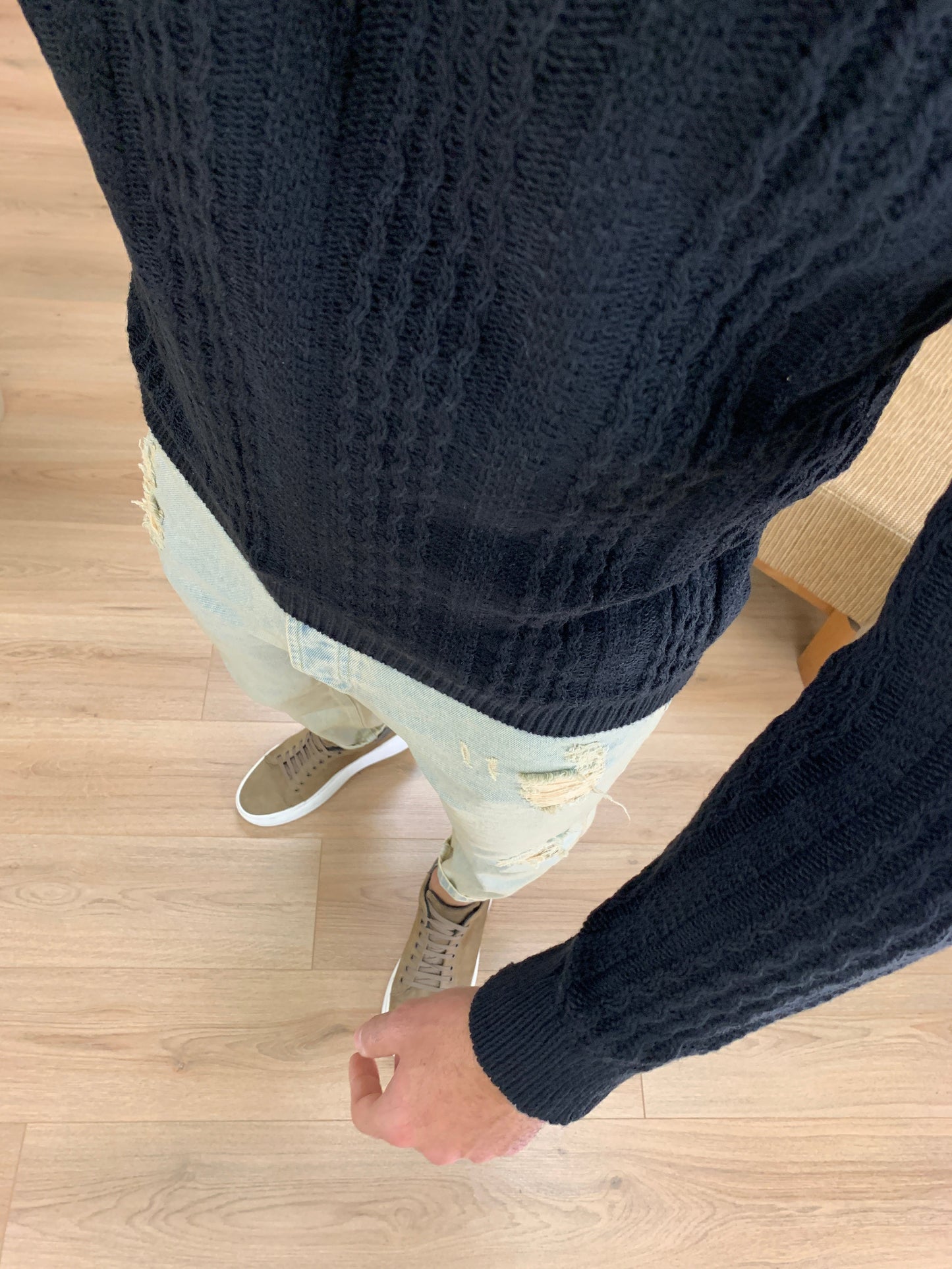 Maglioncino Labo con trama a Treccia col. Nero