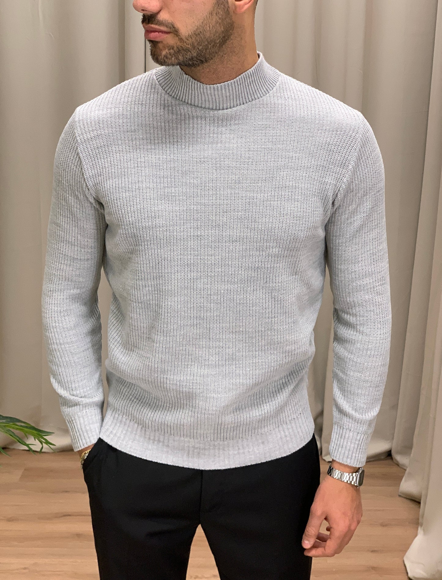 Maglioncino Nadin Trama Basic collo lupetto col. Grigio