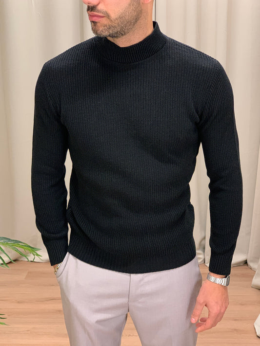 Maglioncino Nadin Trama Basic collo lupetto col. Nero