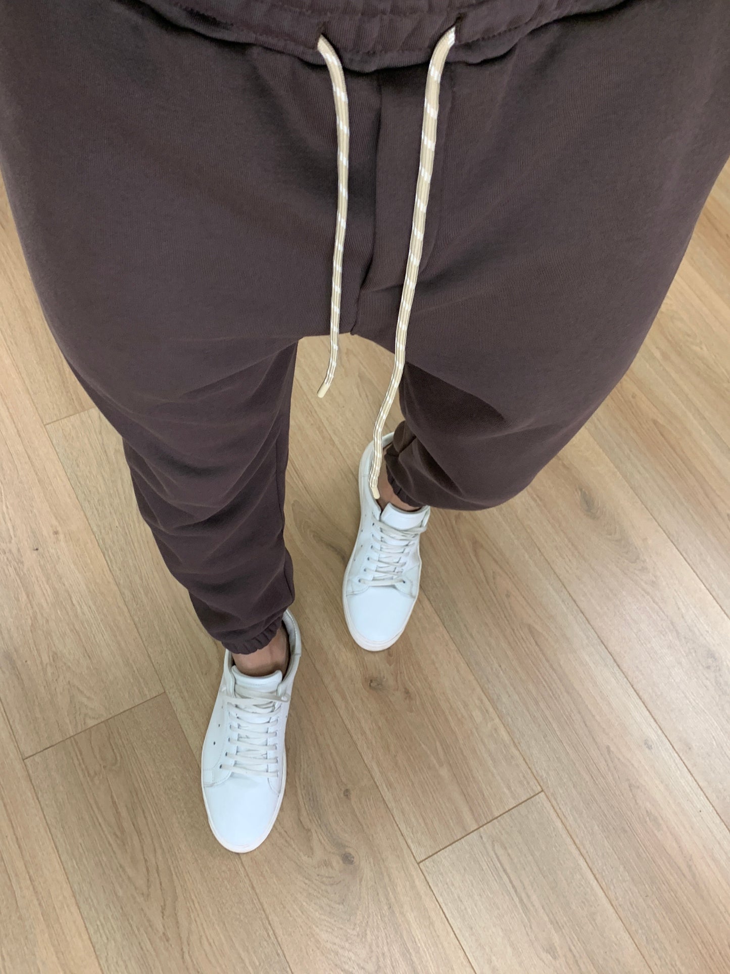 Completo New York Basic con cappuccio col. Coffee