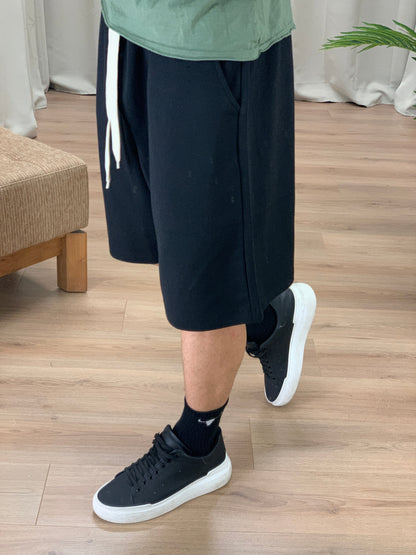 Bermuda Interlock Garzato con Elastico in Vita col. Nero