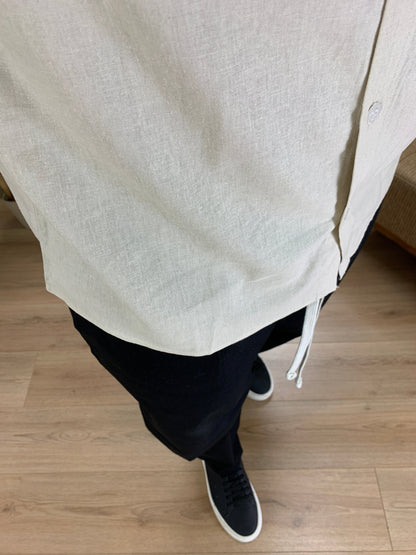 Camicia smanicata Over in Lino col. Beige