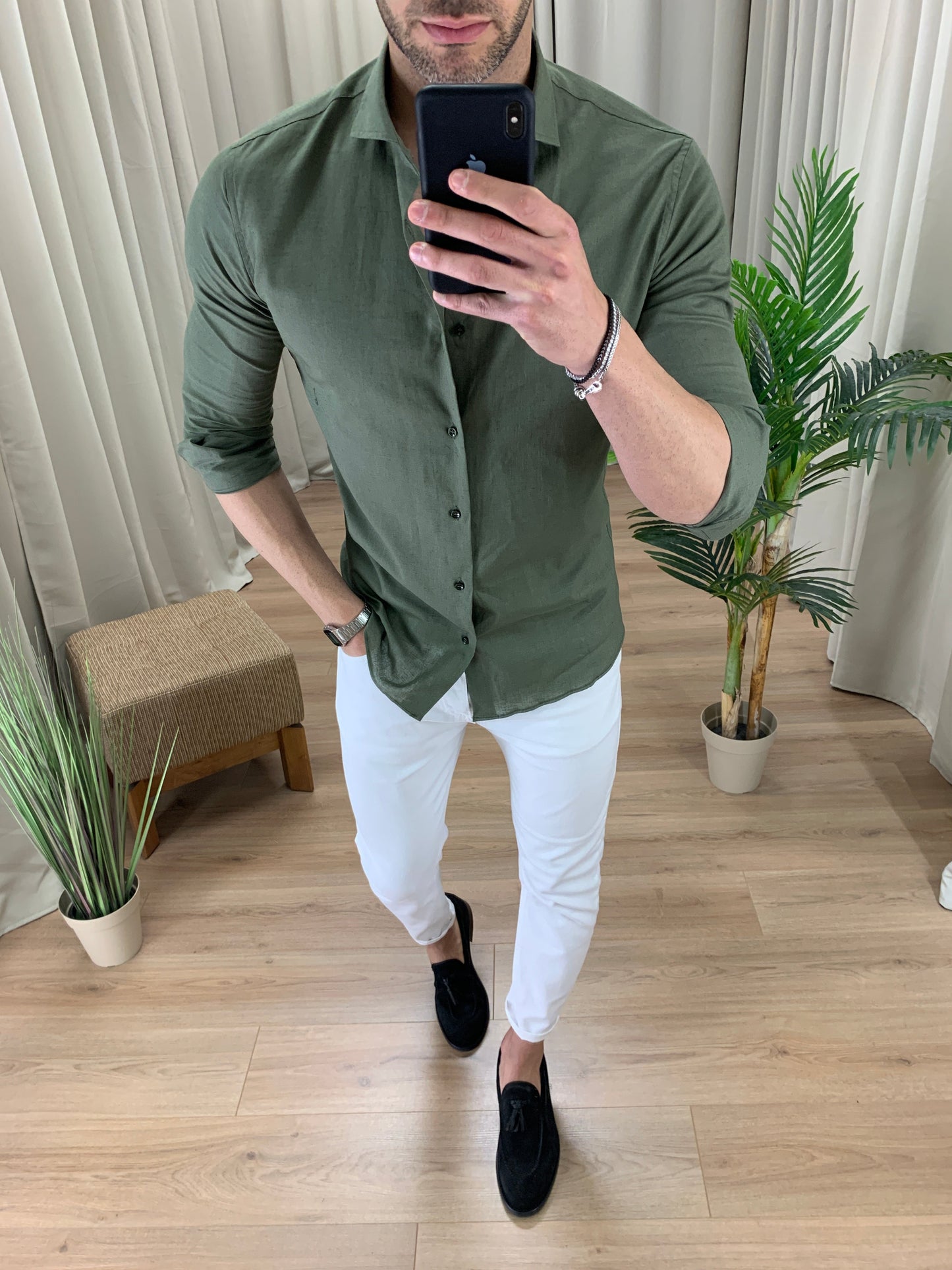 Camicia Santiago in Lino collo classico col. Verde Militare