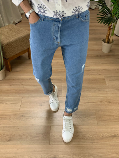 Jeans Astrik con Leggere Abrasioni col. Denim