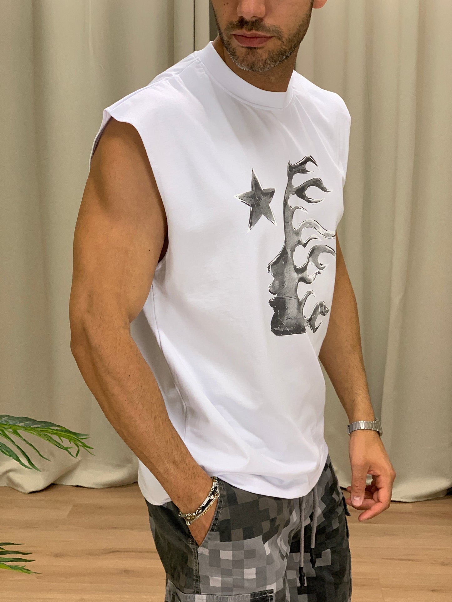 Canotta Komen con Fantasia Over Fit col. Bianco