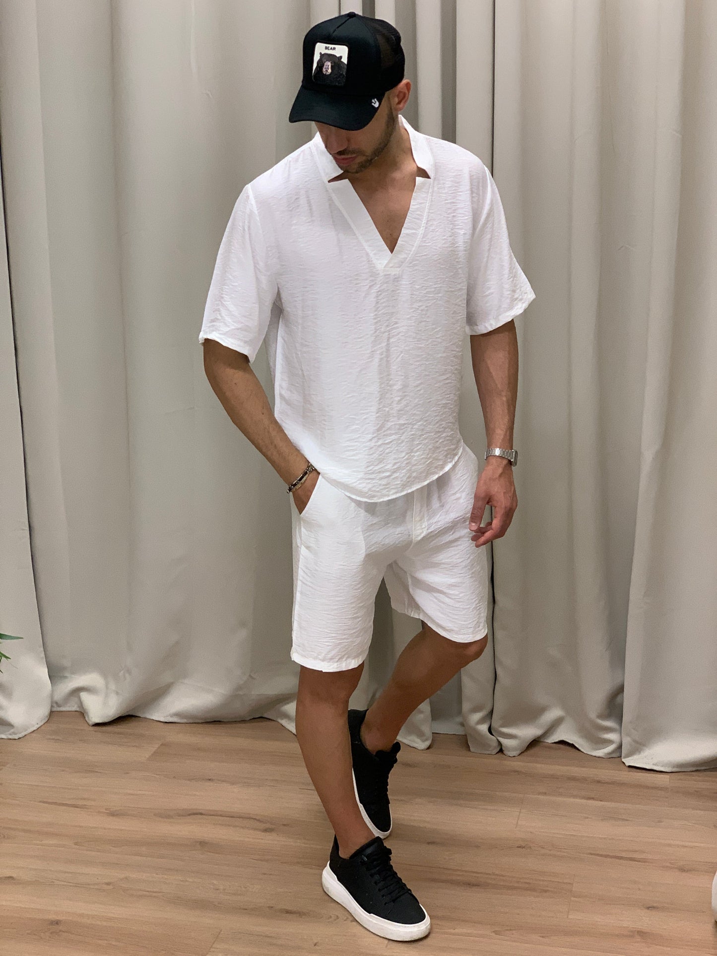 Completo Juan Bermuda + T-shirt scollo Kimono col. Bianco