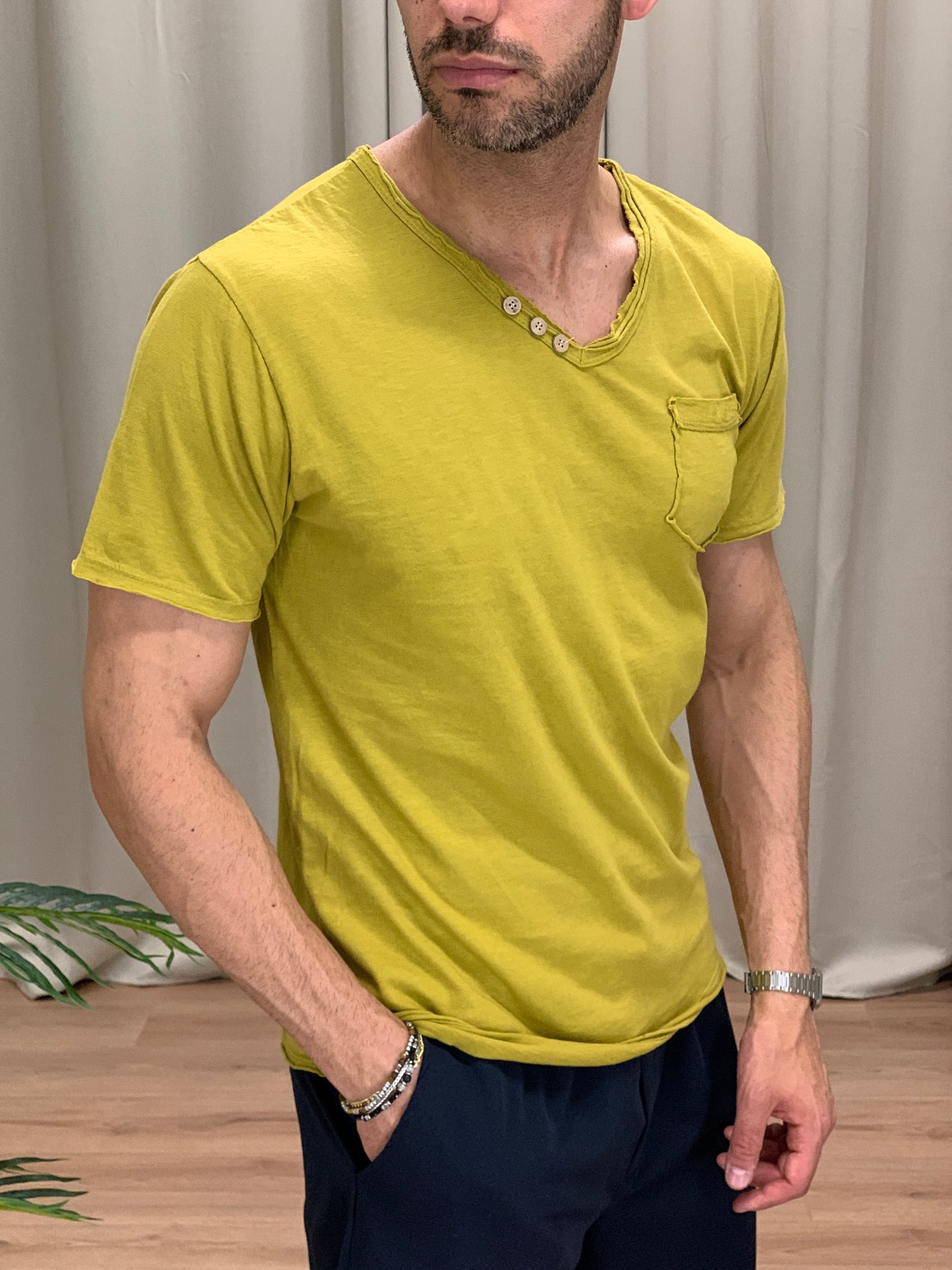 T-shirt Victory in Cotone con Taschino col. Senape