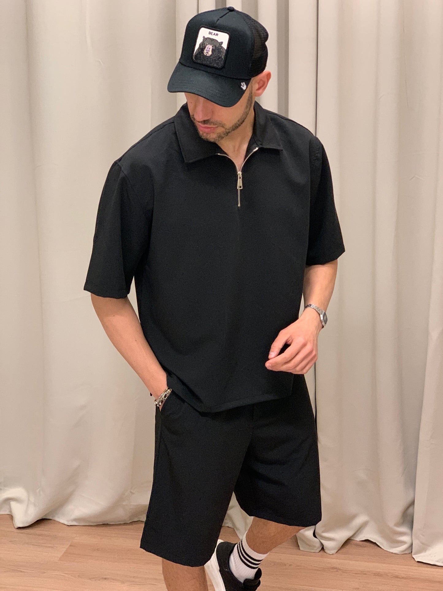Completo 784 Bermuda + Polo con Zip col. Nero