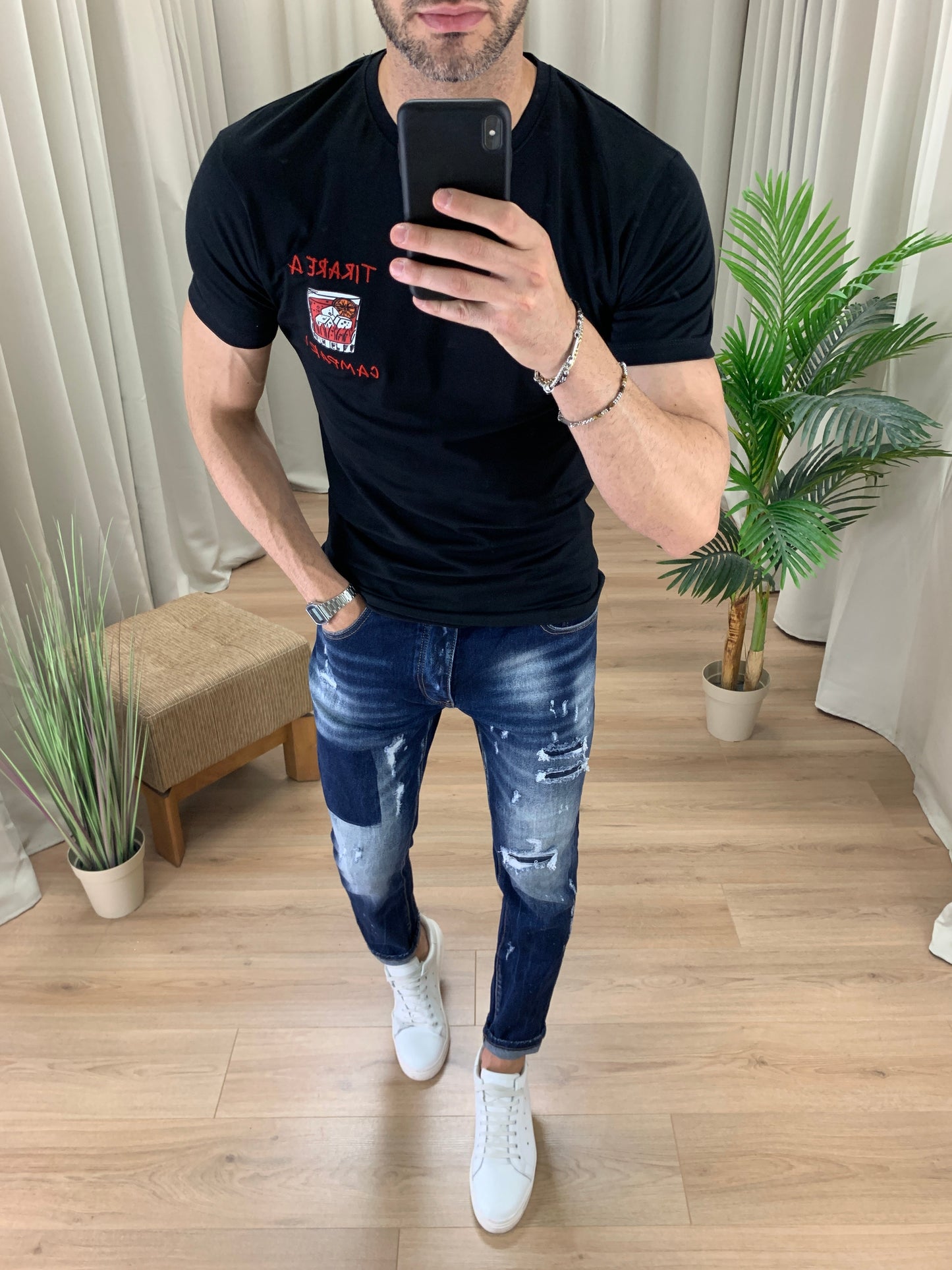 T-shirt Campari con Ricamo col. Nero